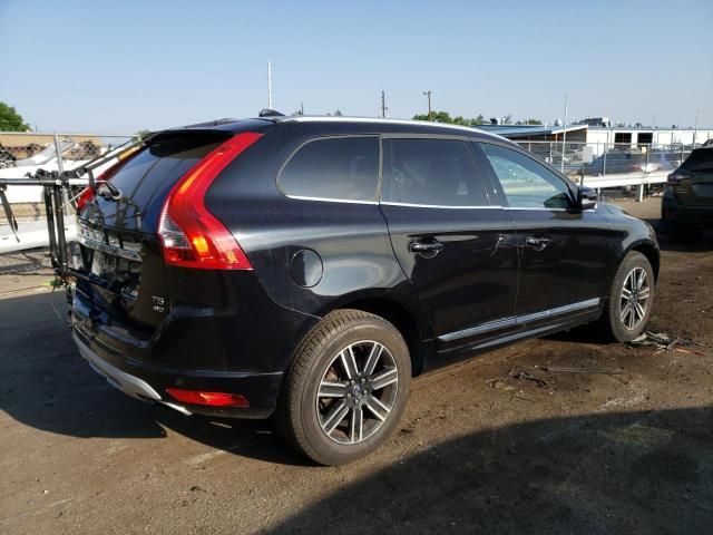 2017 Volvo XC60 T5 Dynamic