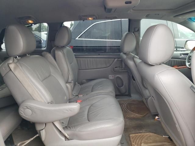 2009 Toyota Sienna XLE