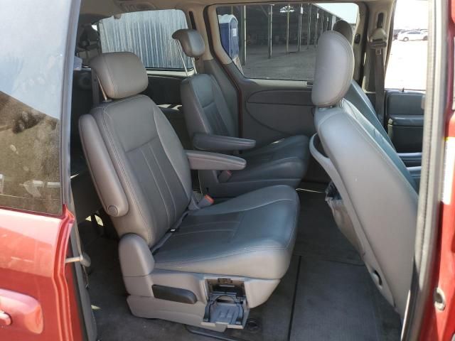 2005 Chrysler Town & Country Touring