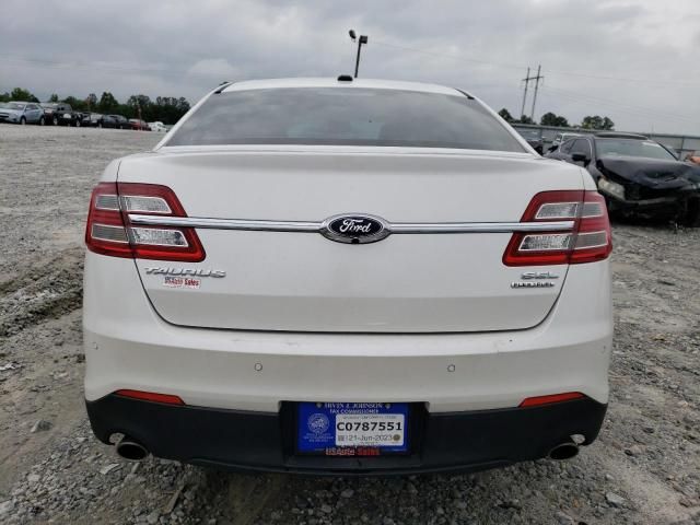 2013 Ford Taurus SEL