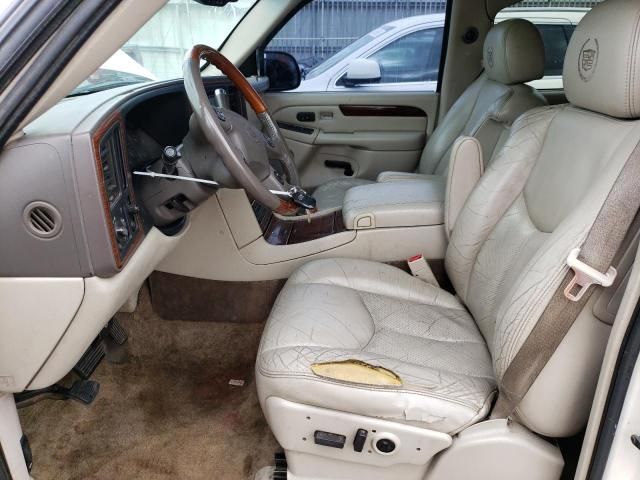 2003 Cadillac Escalade Luxury