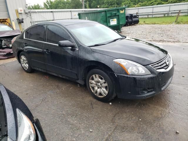 2010 Nissan Altima Base