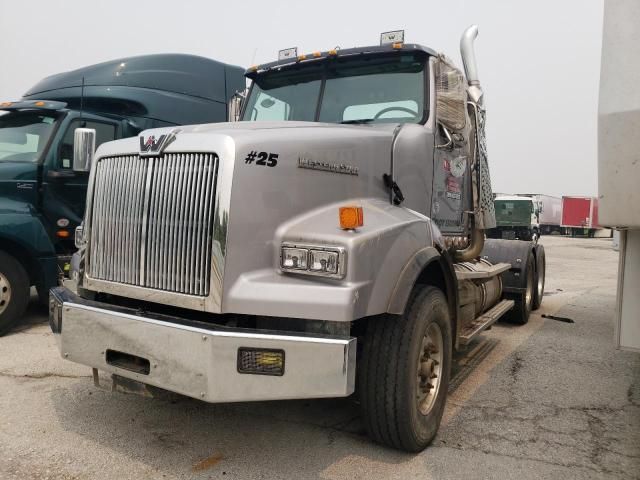 2020 Western Star Conventional 4900SA