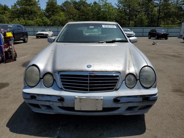 2002 Mercedes-Benz E 320