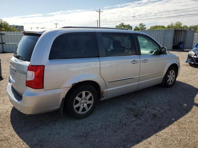 2011 Chrysler Town & Country Touring