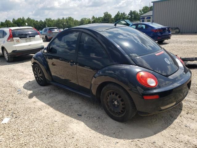 2010 Volkswagen New Beetle