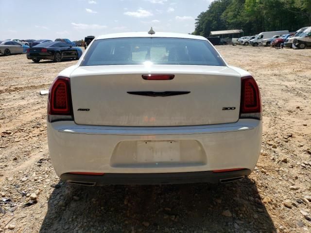 2021 Chrysler 300 Touring