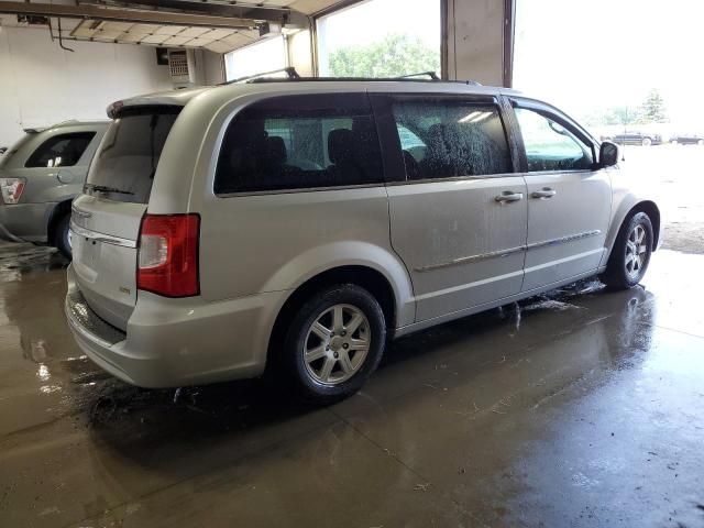 2012 Chrysler Town & Country Touring