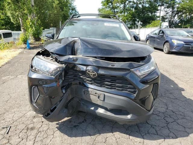 2019 Toyota Rav4 LE