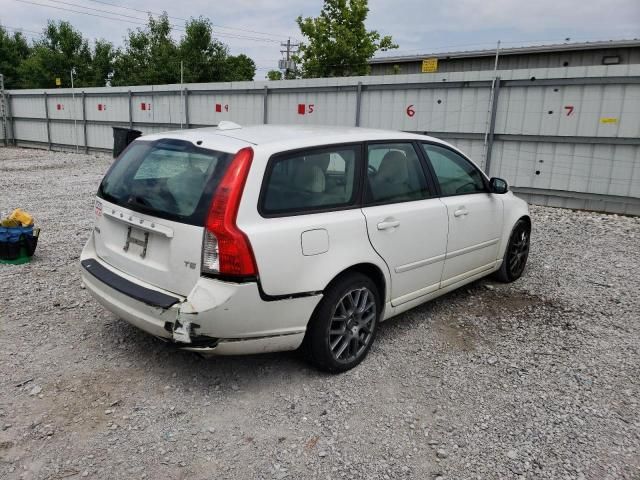 2011 Volvo V50 T5