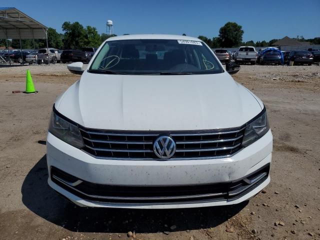 2016 Volkswagen Passat S