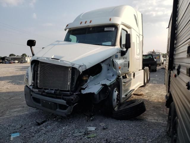 2017 Freightliner Cascadia 125