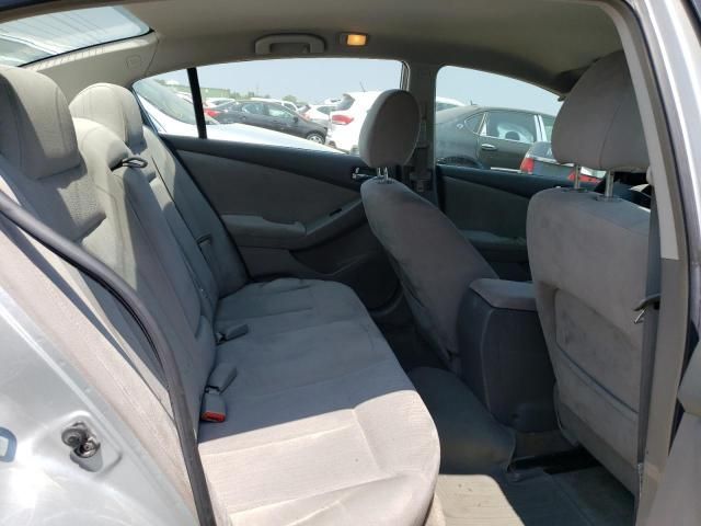 2010 Nissan Altima Base