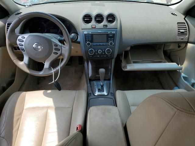 2011 Nissan Altima Base