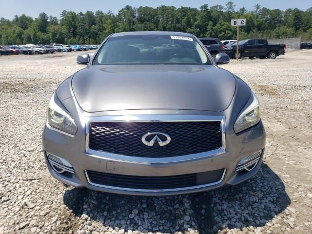 2015 Infiniti Q70 3.7