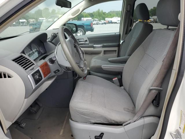 2008 Chrysler Town & Country Touring