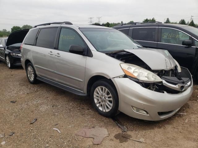 2009 Toyota Sienna XLE