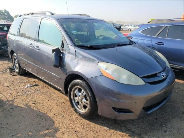 2006 Toyota Sienna CE