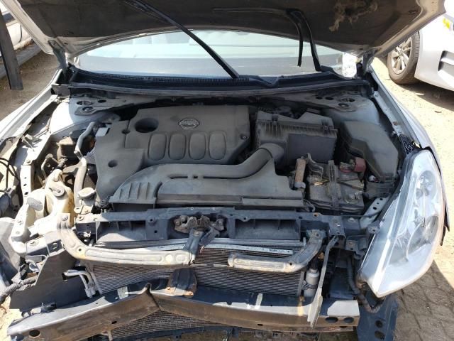 2010 Nissan Altima Base