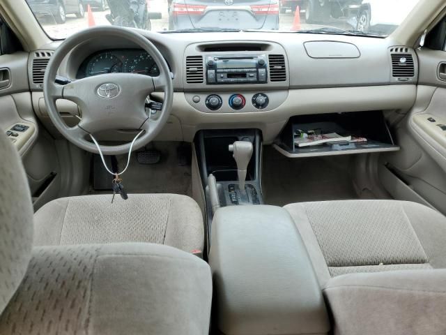 2002 Toyota Camry LE