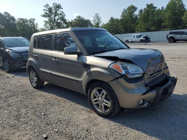 2011 KIA Soul +