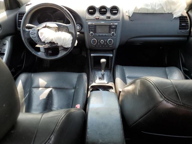 2010 Nissan Altima Base