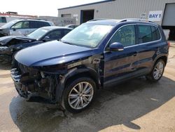 Salvage cars for sale from Copart Elgin, IL: 2011 Volkswagen Tiguan S