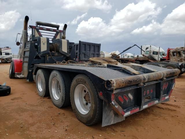 2015 Peterbilt 389