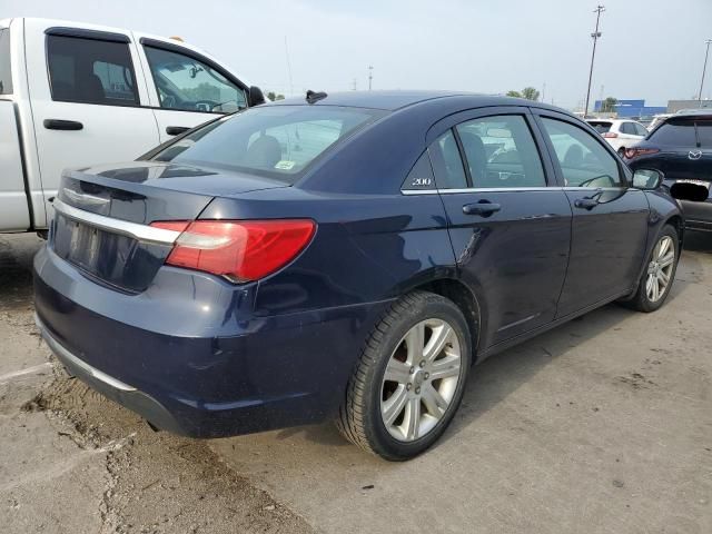 2013 Chrysler 200 LX