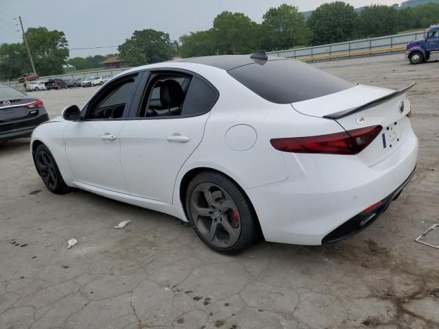 2017 Alfa Romeo Giulia TI Q4