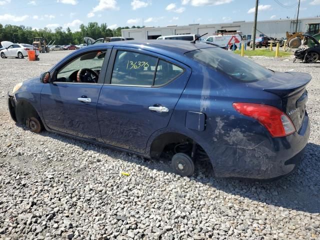 2013 Nissan Versa S