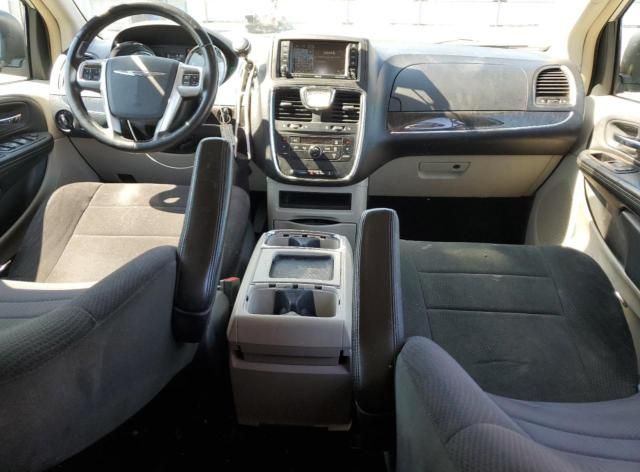 2011 Chrysler Town & Country Touring