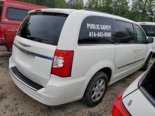 2013 Chrysler Town & Country Touring