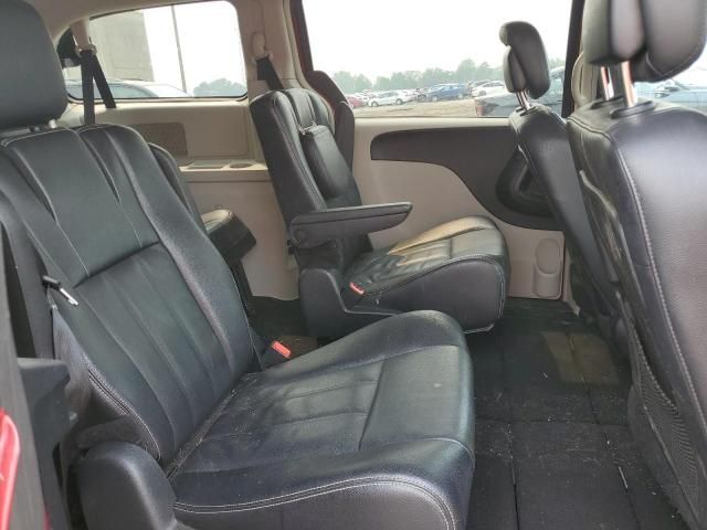 2014 Dodge 2014 Chrysler Town & Country Touring