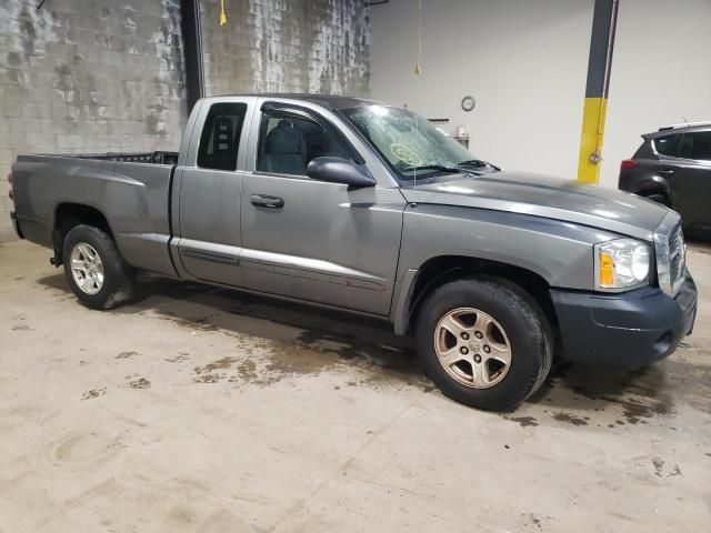 2005 Dodge Dakota SLT