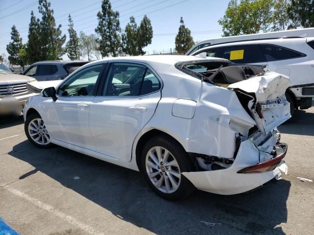 2022 Toyota Camry LE