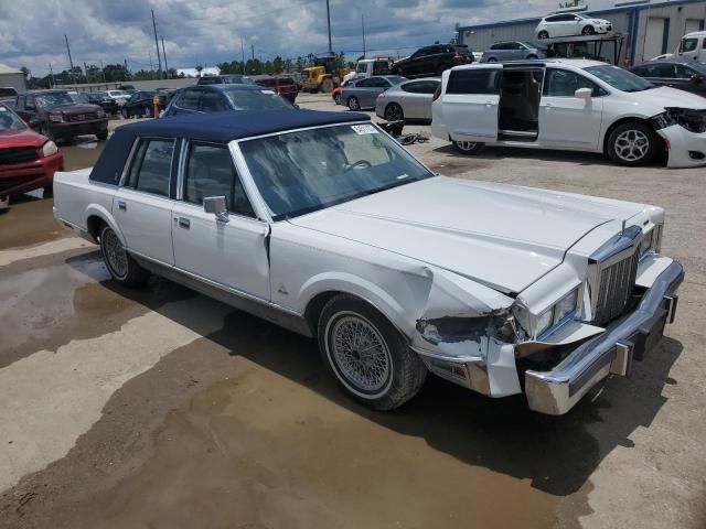 1987 Lincoln Town Car Signature