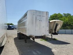Salvage Trucks for parts for sale at auction: 1994 Trail King Semi