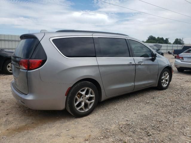 2018 Chrysler Pacifica Touring