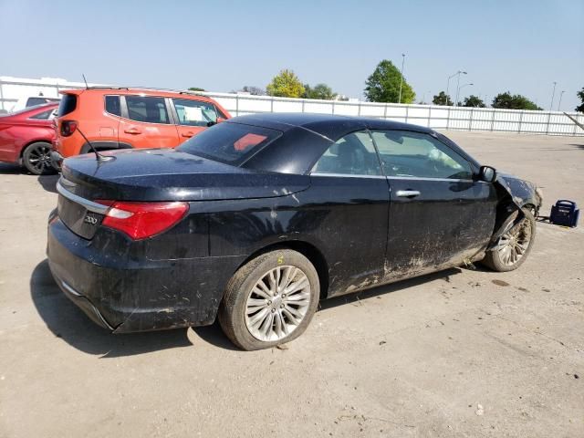 2014 Chrysler 200 Limited