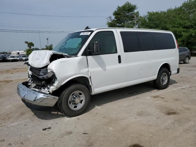 2017 Chevrolet Express G2500 LT