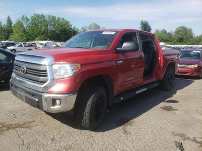 Salvage cars for sale from Copart Portland, OR: 2014 Toyota Tundra Crewmax SR5