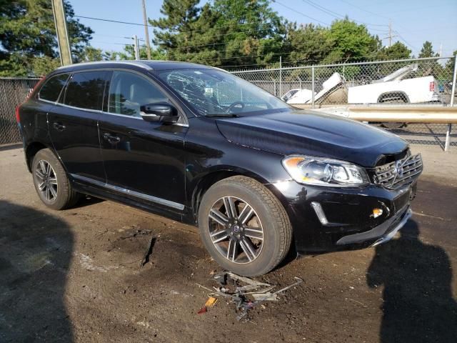 2017 Volvo XC60 T5 Dynamic