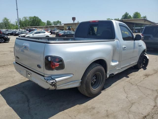 2000 Ford F150 SVT Lightning