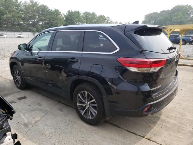 2019 Toyota Highlander SE