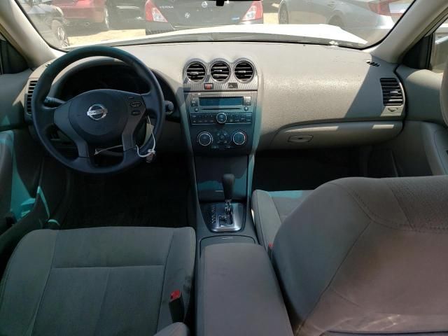 2010 Nissan Altima Base