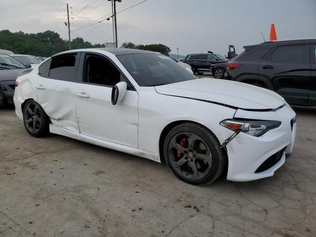 2017 Alfa Romeo Giulia TI Q4