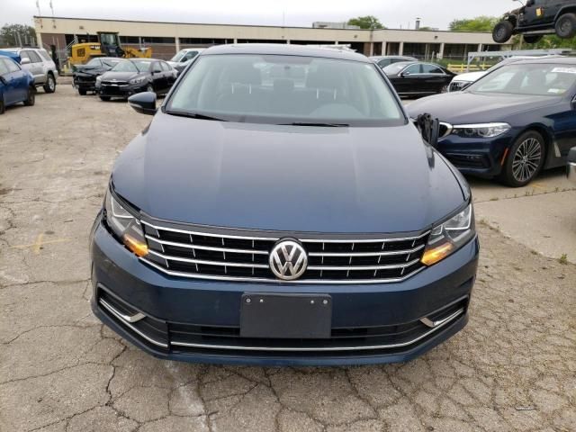 2019 Volkswagen Passat Wolfsburg