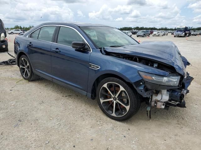 2016 Ford Taurus SHO