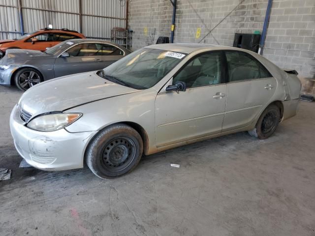 2005 Toyota Camry LE